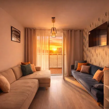 Апартаменты Sikorskiego Panorama Two Bedroom