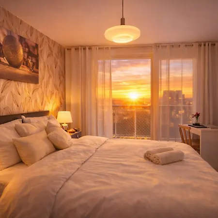 Sikorskiego Panorama Two Bedroom Apartamento Breslavia